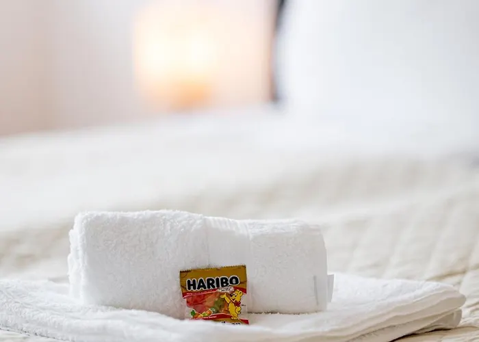 Luxury Sedda Bed, Nespresso, Netflix Λιντς