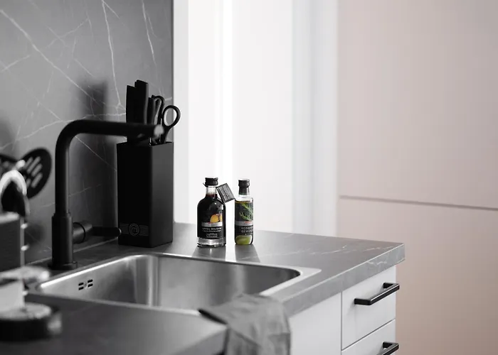 Luxury Sedda Bed, Nespresso, Netflix